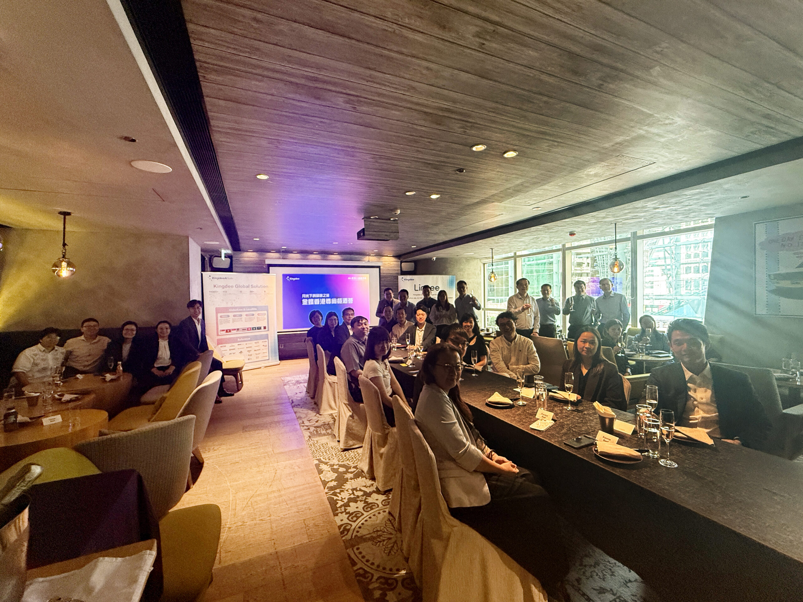 Kingdee Hong Kong Hosts Mid-Autumn Exclusive Lunch Gathering to Explore Digitalisation and AI